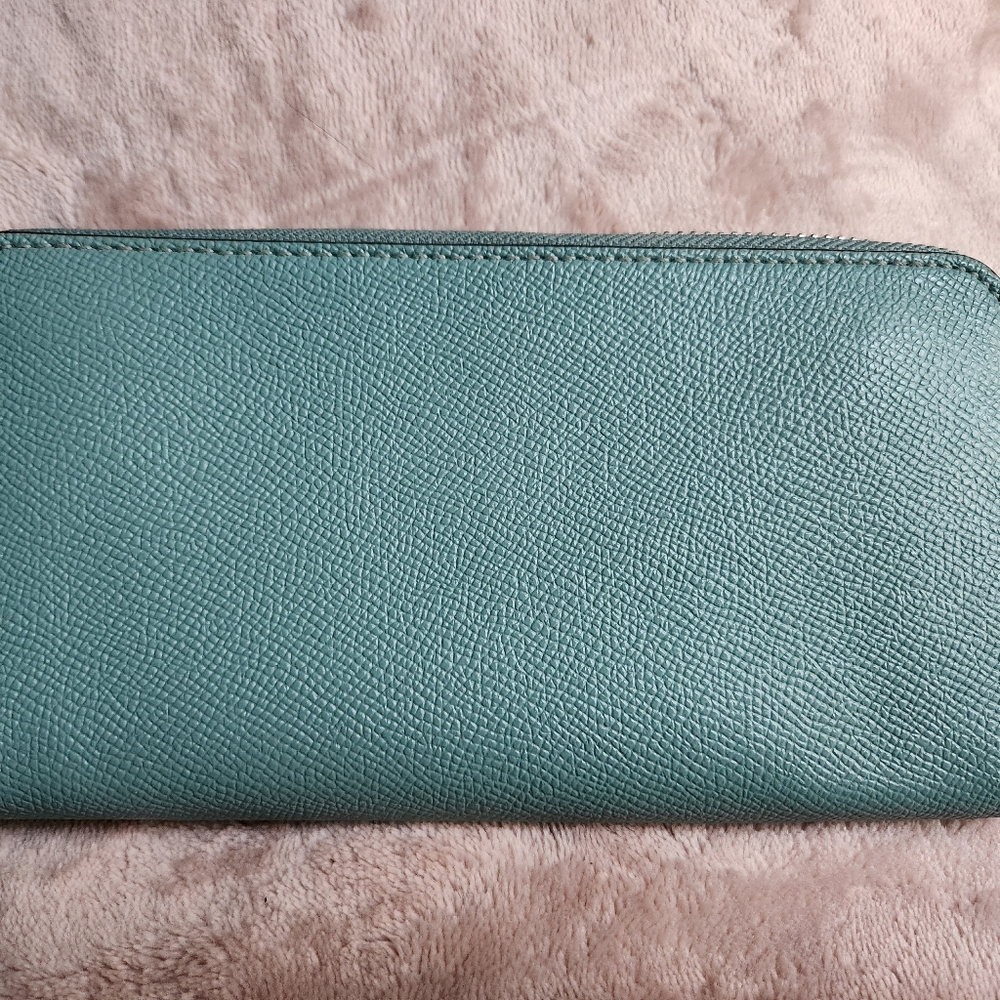 Coach Aqua Leather Wallet - Picture 2 of 4